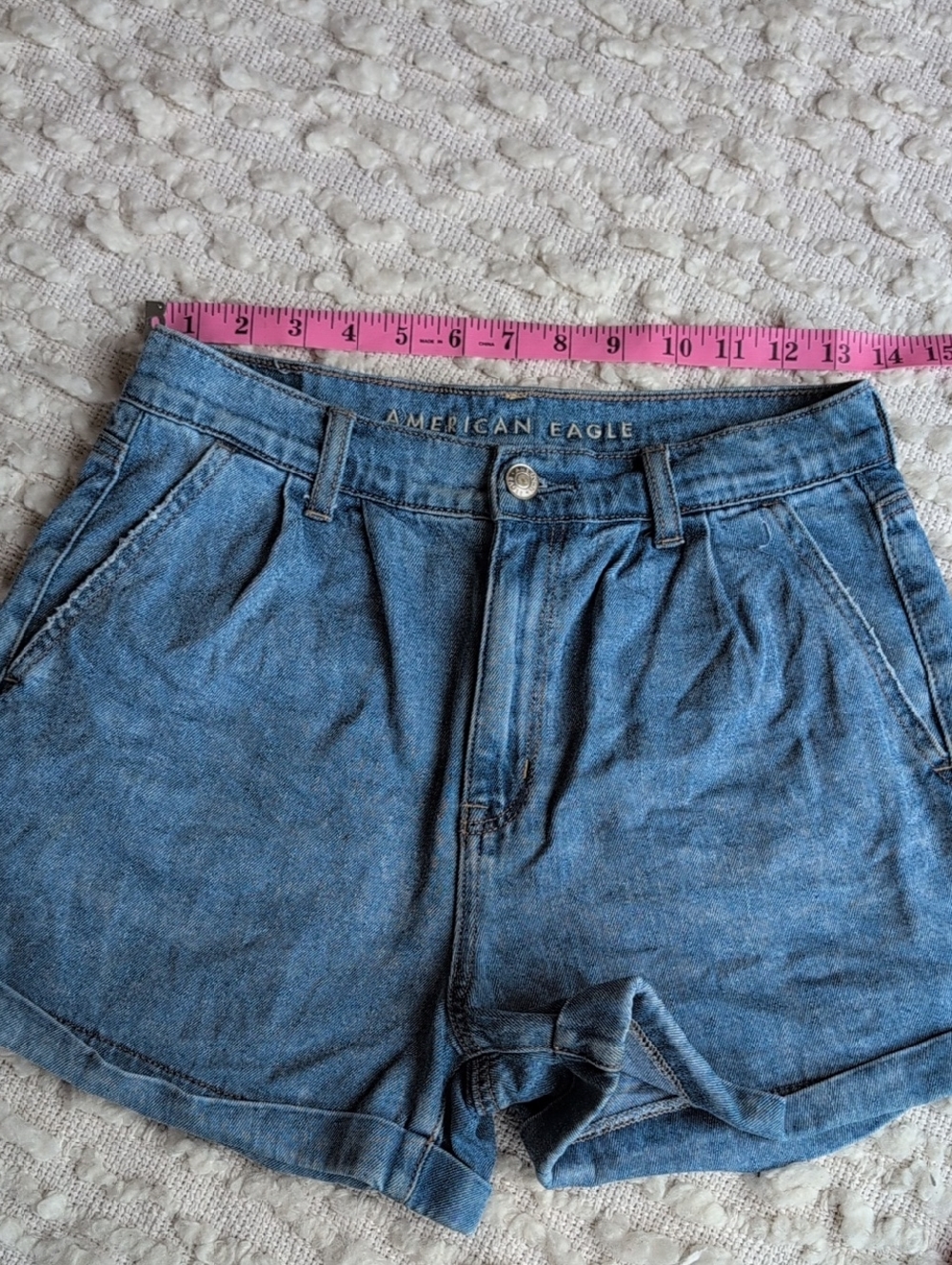 American Eagle Mom Short Pleated Coquette 4 High-Rise Rolled Hem Denim Shorts - Picture 9 of 15